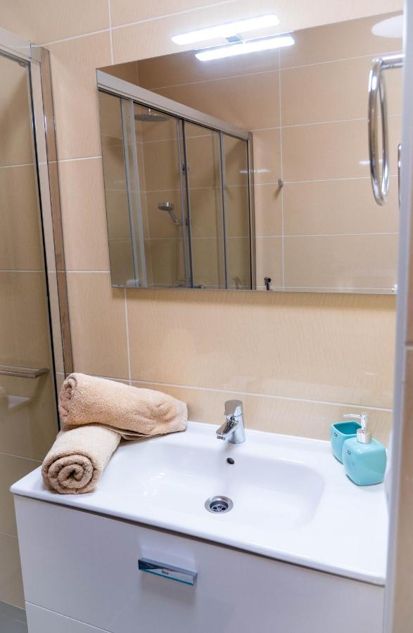 Apartamento Bissau Apartment ปลายาบลังกา ภายนอก รูปภาพ